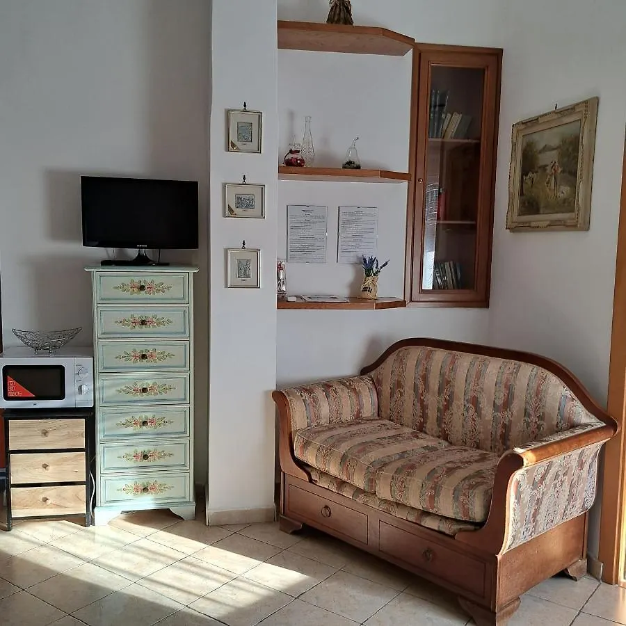La Casa Di Ale - Apt Con 1 Camera Vicino Aeroporto Di Ciampino Marino