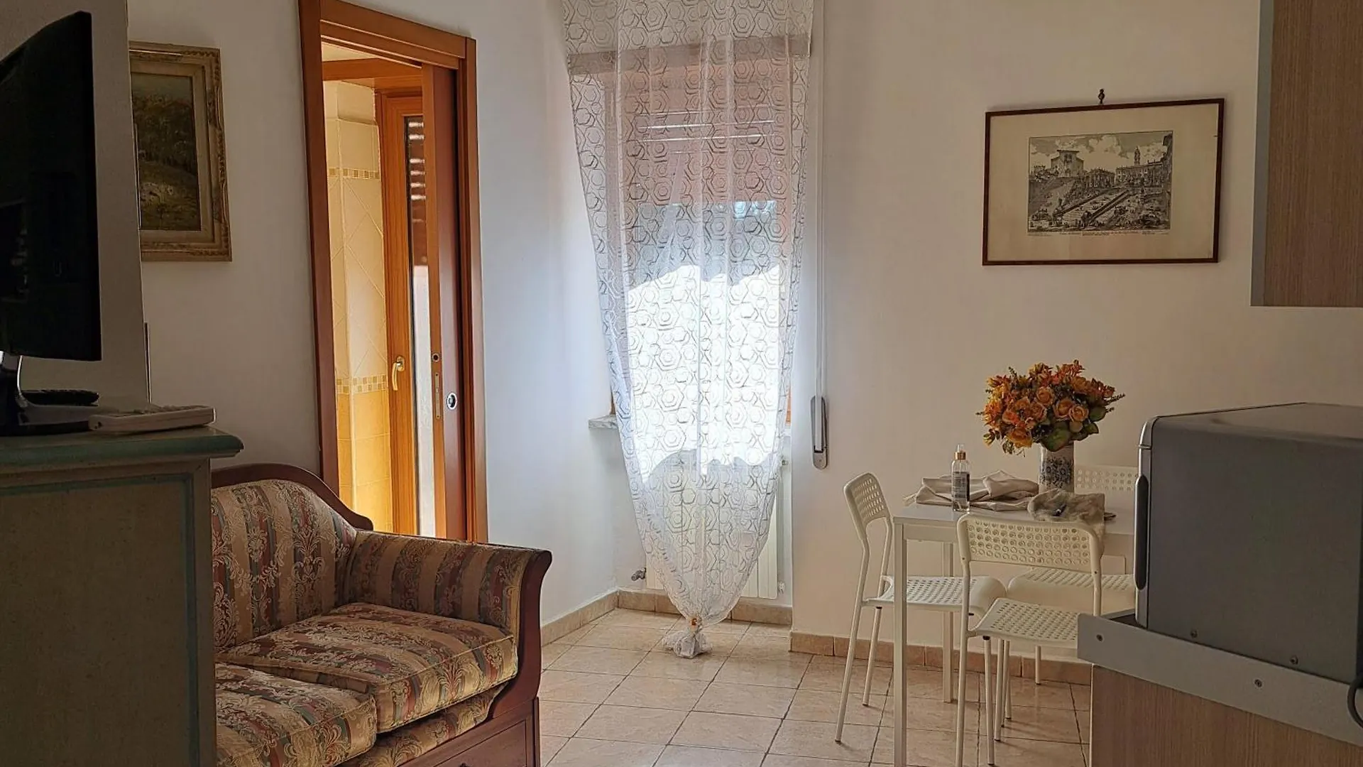 La Casa Di Ale - Apt Con 1 Camera Vicino Aeroporto Di Ciampino Marino Italy