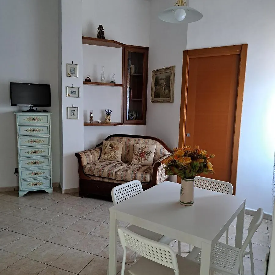 La Casa Di Ale - Apt Con 1 Camera Vicino Aeroporto Di Ciampino Marino Apartmán